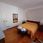 Bellavista Hotel *