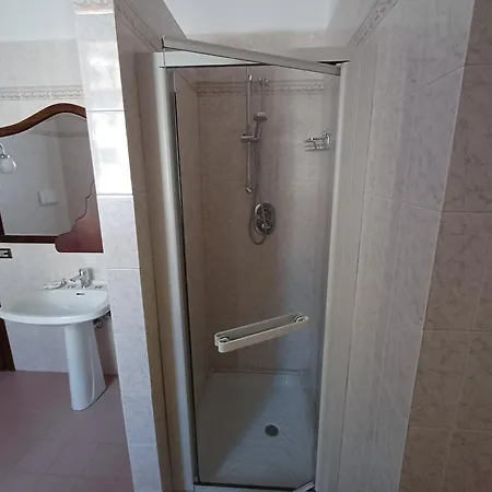 Bellavista Hotel *